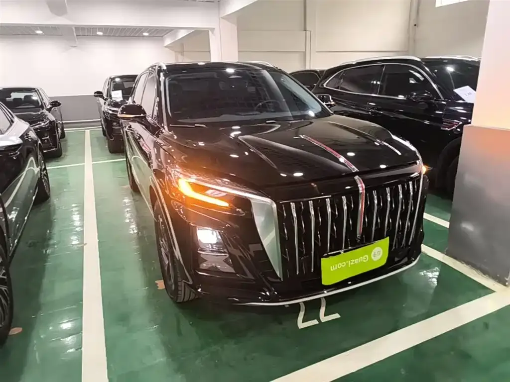 Hongqi HS3 — фото 3