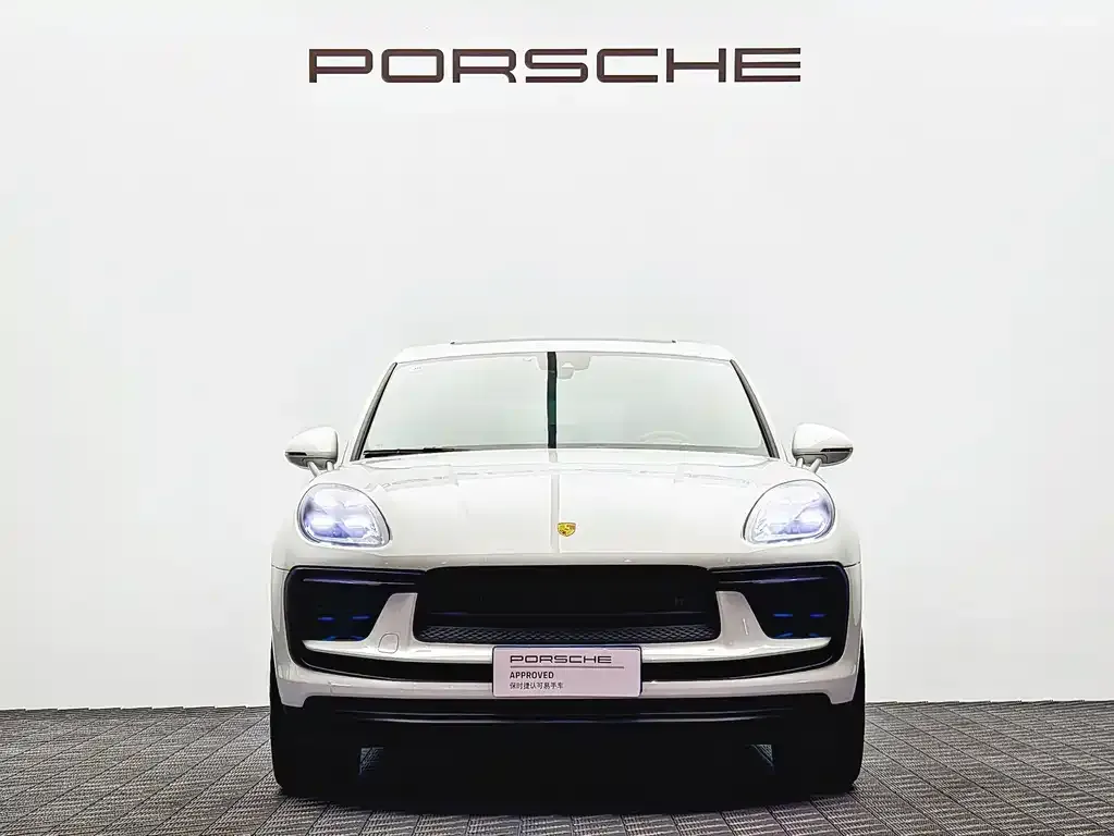 Porsche Macan — фото 9