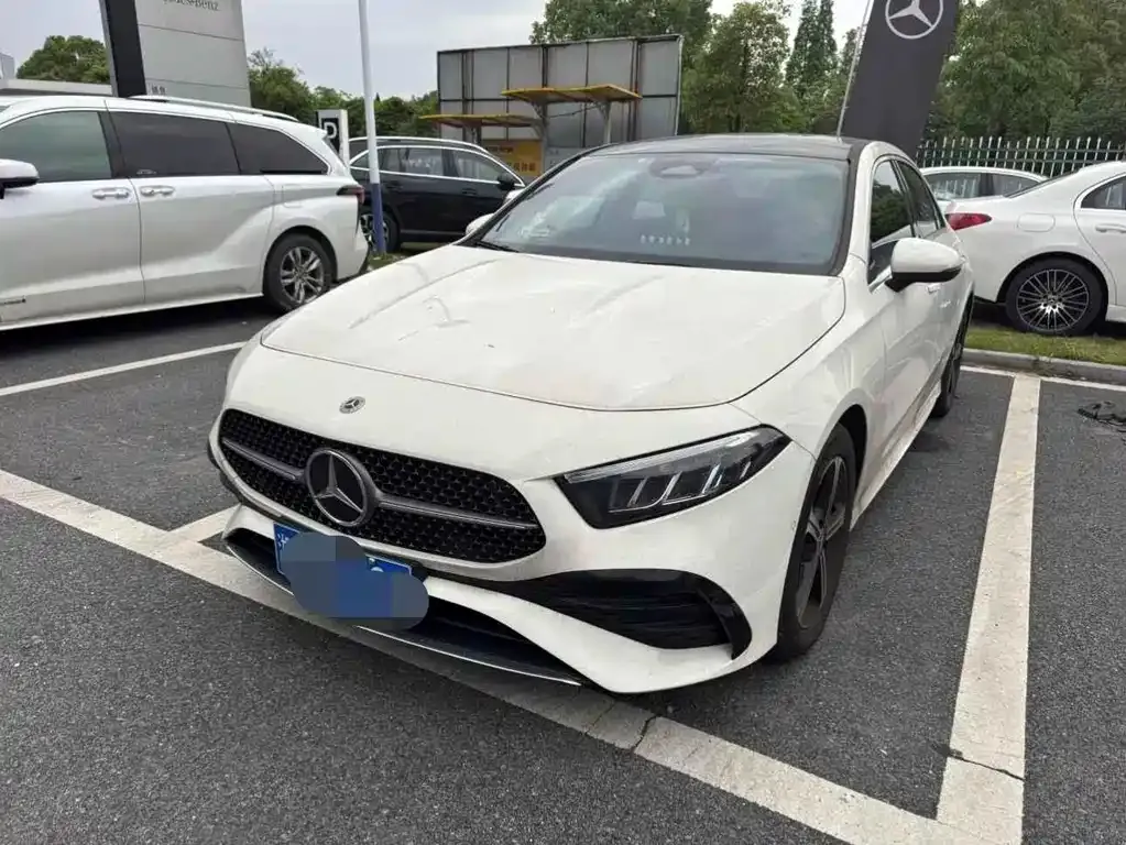 Mercedes-Benz A-Class — фото 1