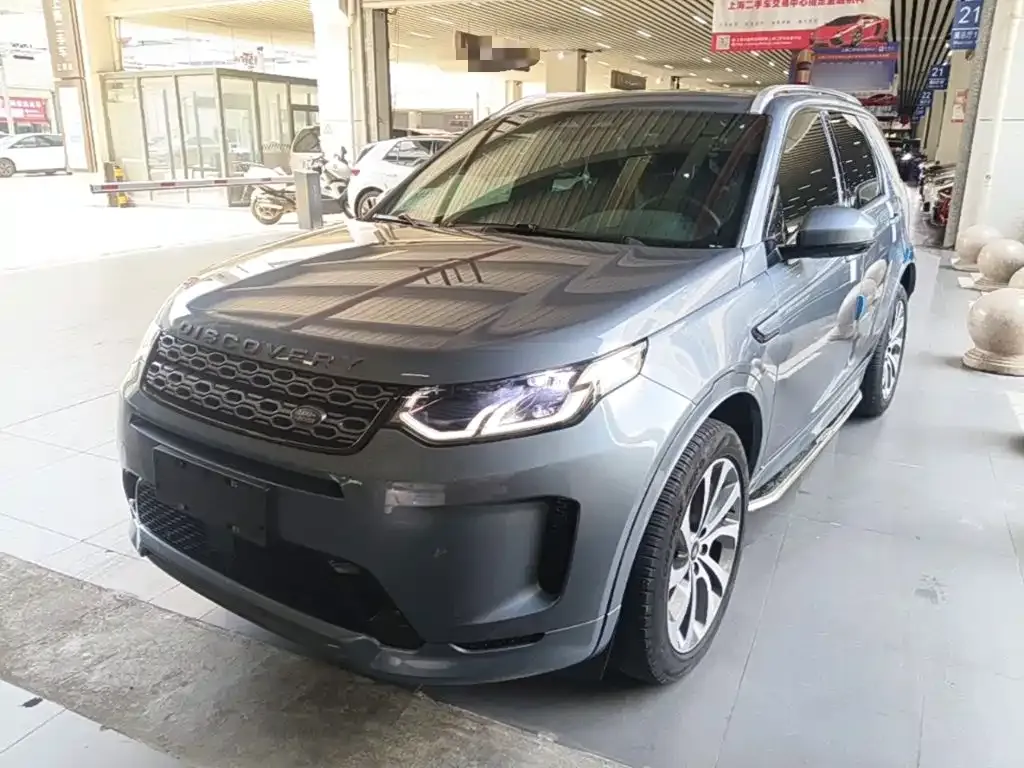 Land Rover Discovery Sport — фото 1