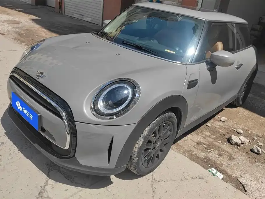 MINI Cooper (3-door) — фото 1