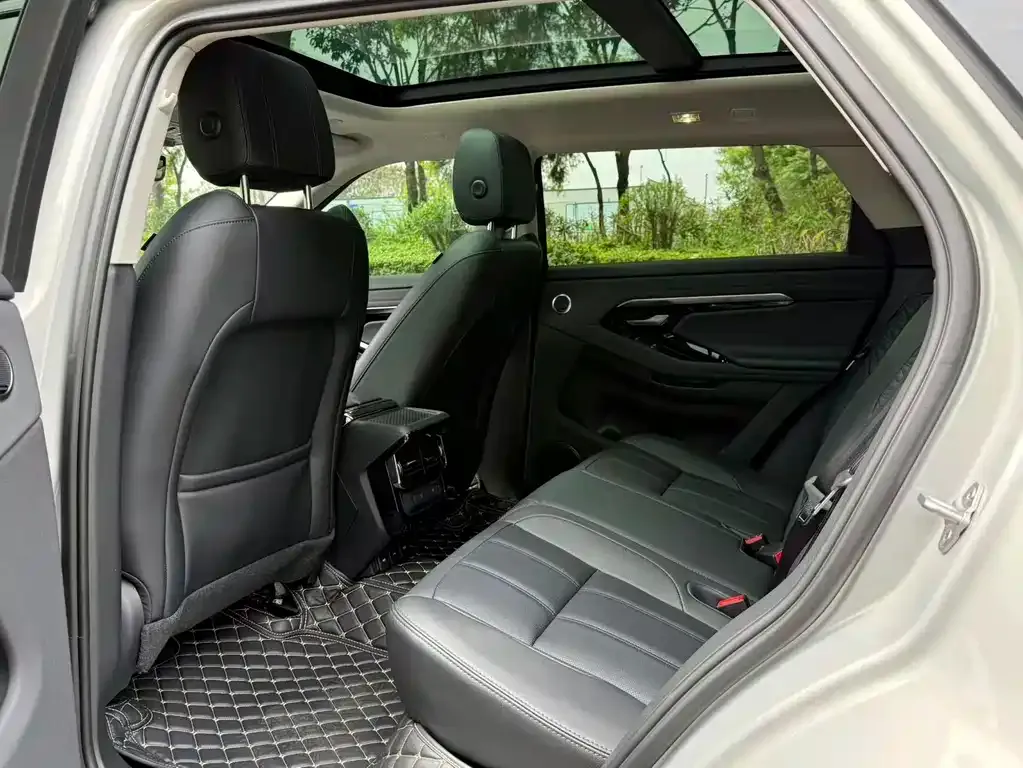 Land Rover Evoque — фото 2