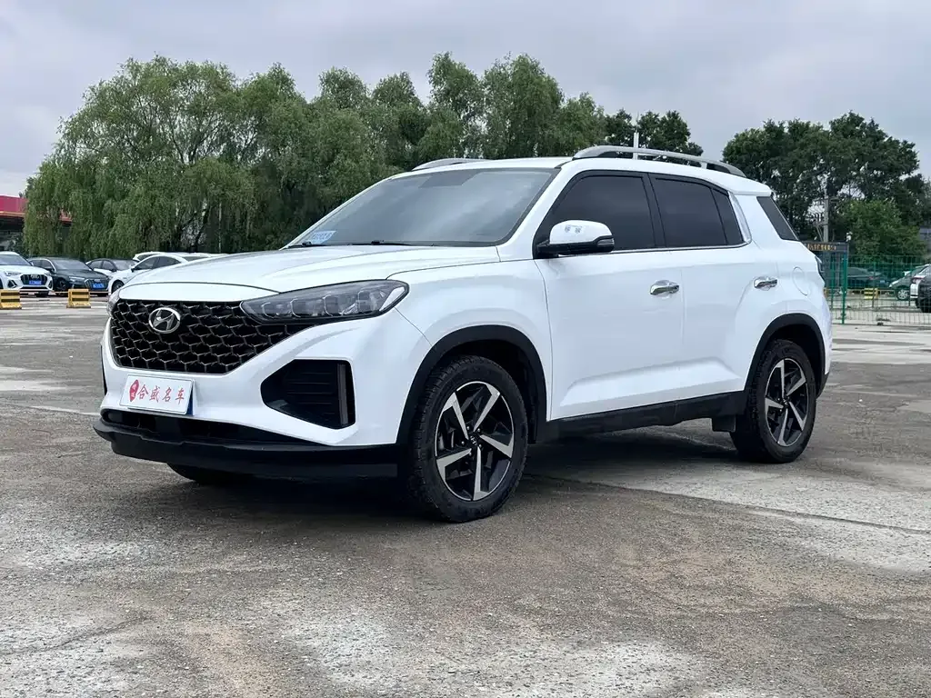 Hyundai ix35 — фото 1