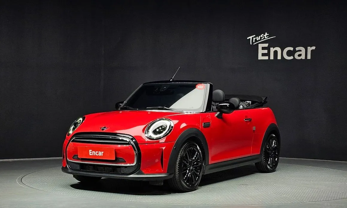 Mini Cooper Convertible — фото 1