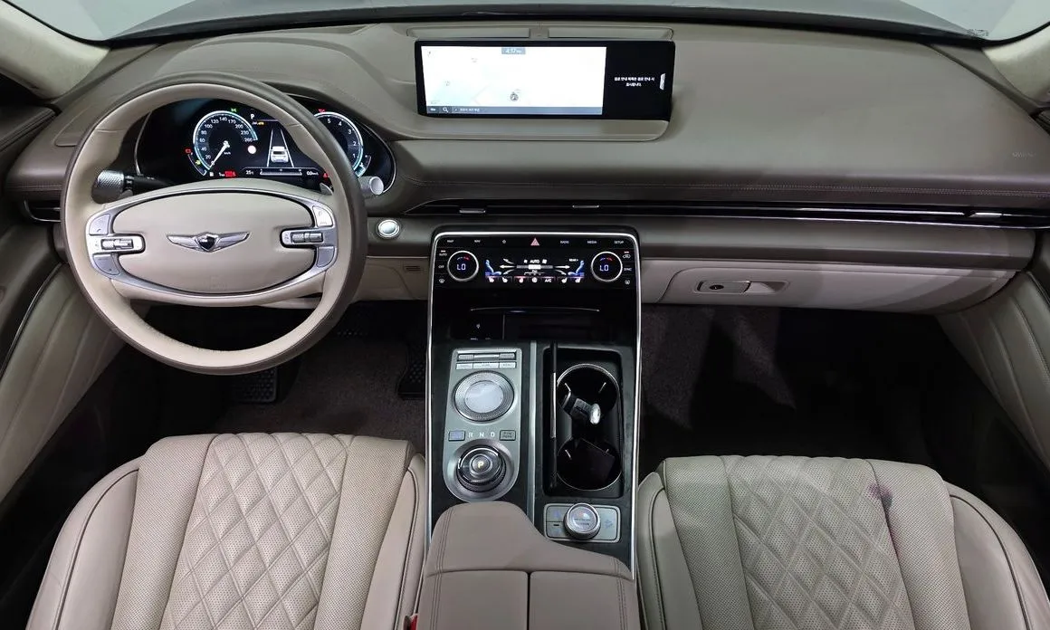 Genesis GV80 — фото 10