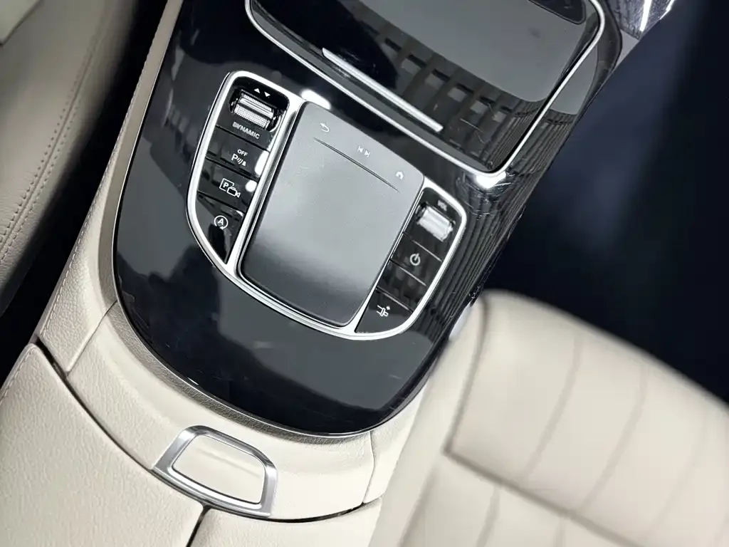 Mercedes-Benz E-Class (Import) — фото 6
