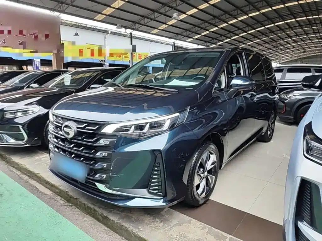 GAC Motor Trumpchi M6 — фото 10