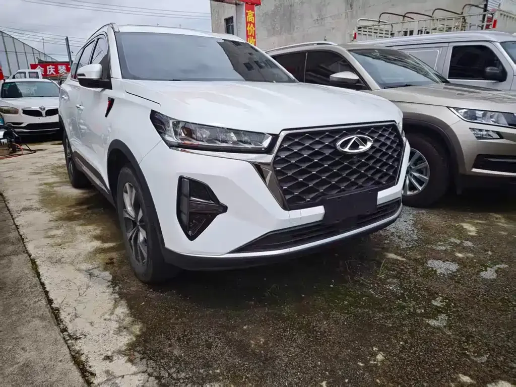 Chery Tiggo 7 PLUS — фото 8