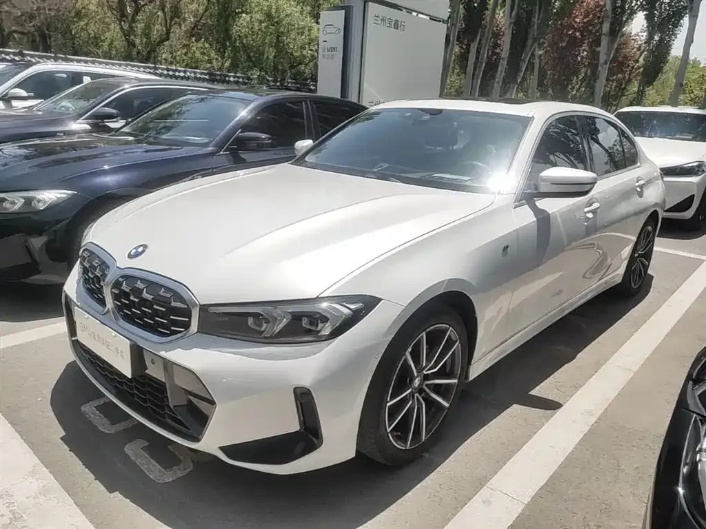 BMW 3 Series — фото 1
