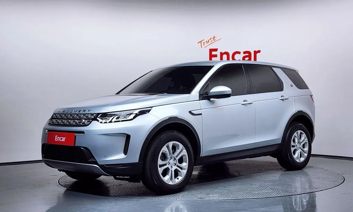 Land Rover Discovery Sport — фото 1