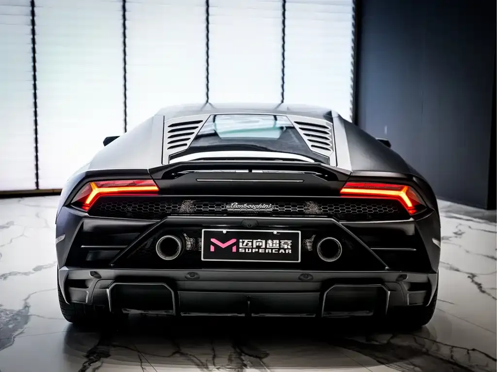 Lamborghini Huracan — фото 5