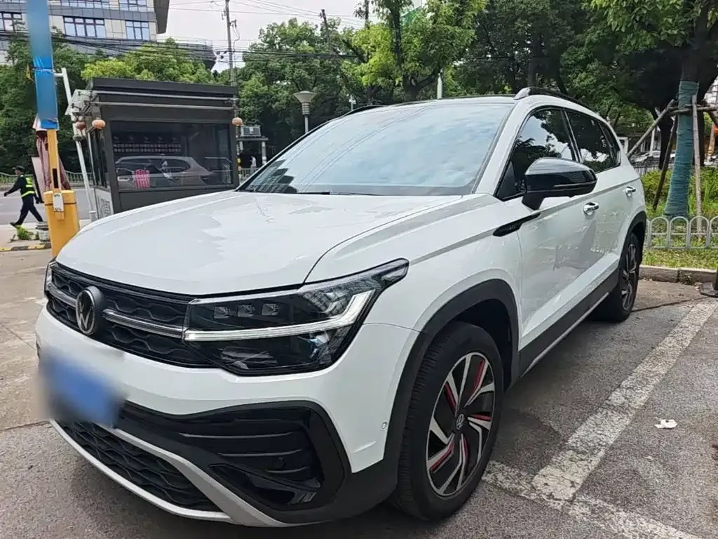 Volkswagen Tharu — фото 1