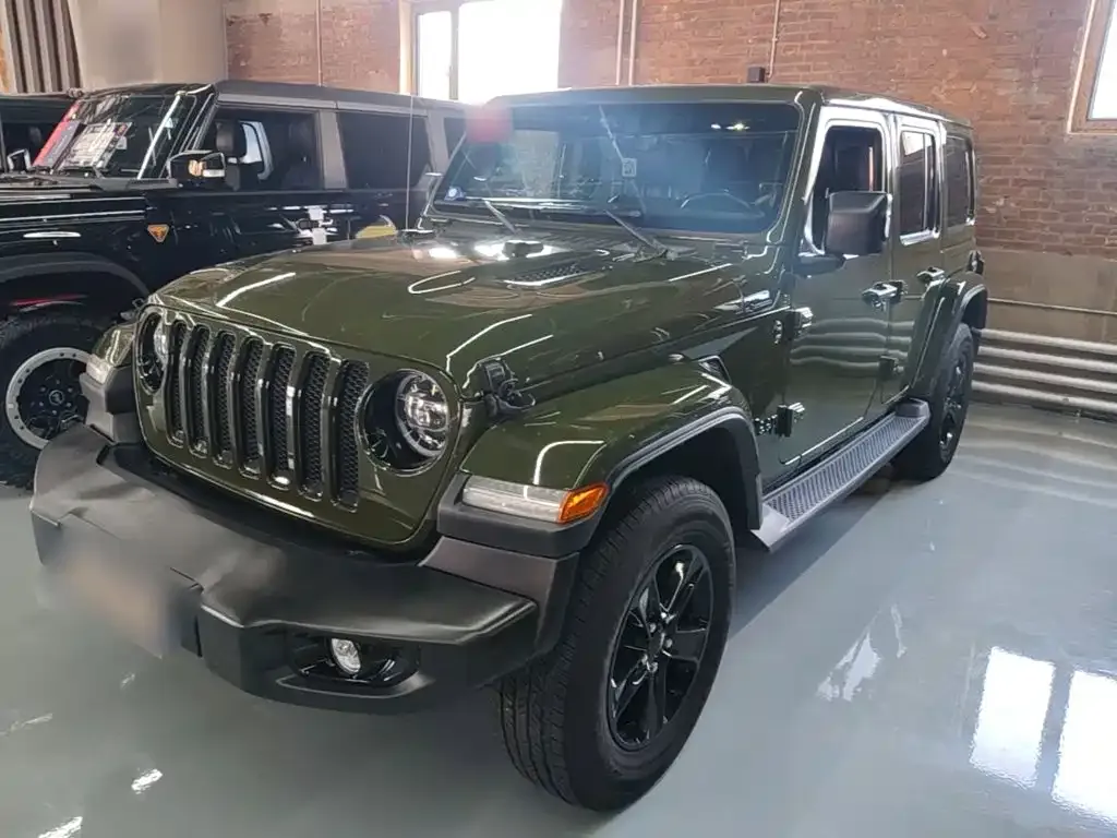 Jeep Wrangler — фото 10