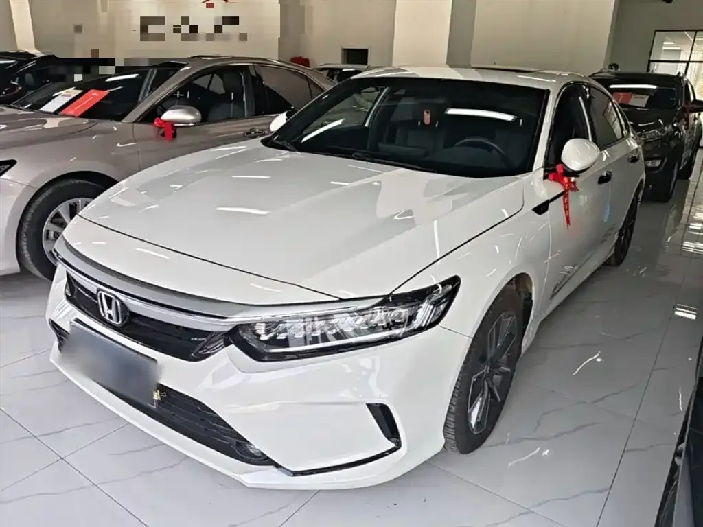 Honda Inspire — фото 1