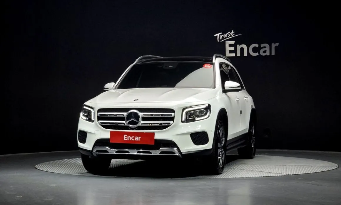 Mercedes-Benz GLB-Class — фото 7