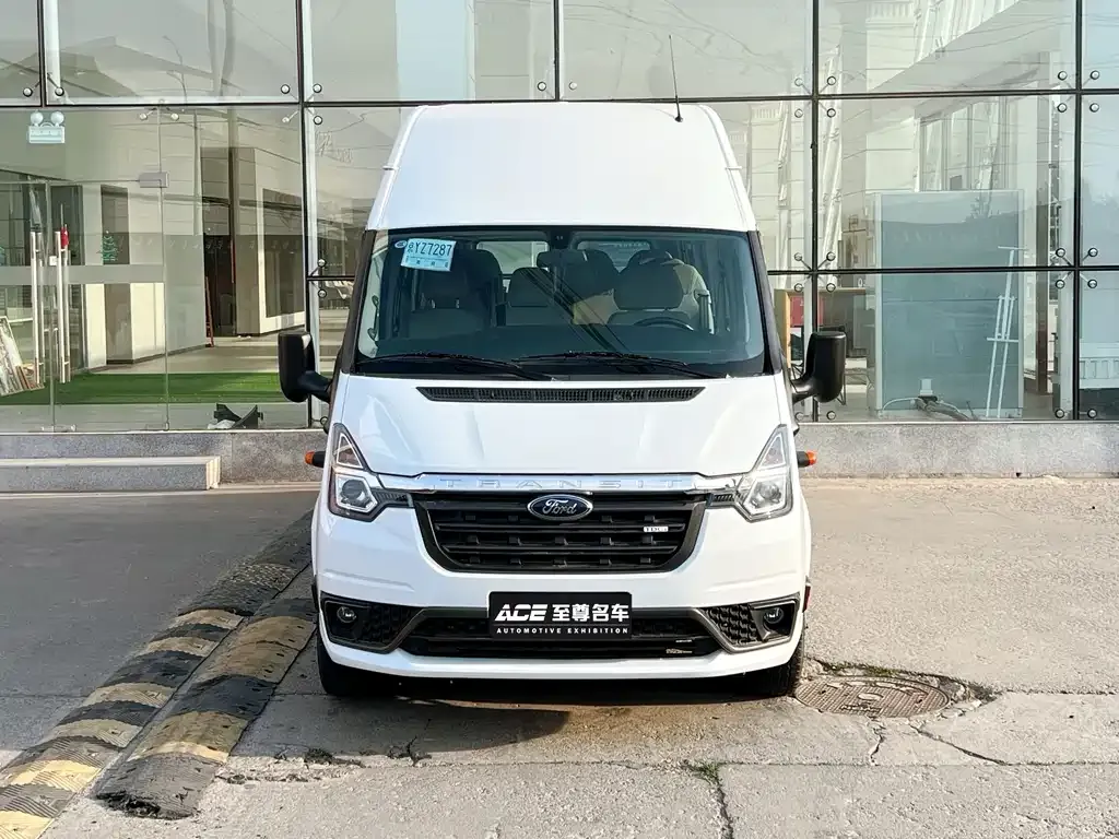 Ford Transit Custom — фото 10