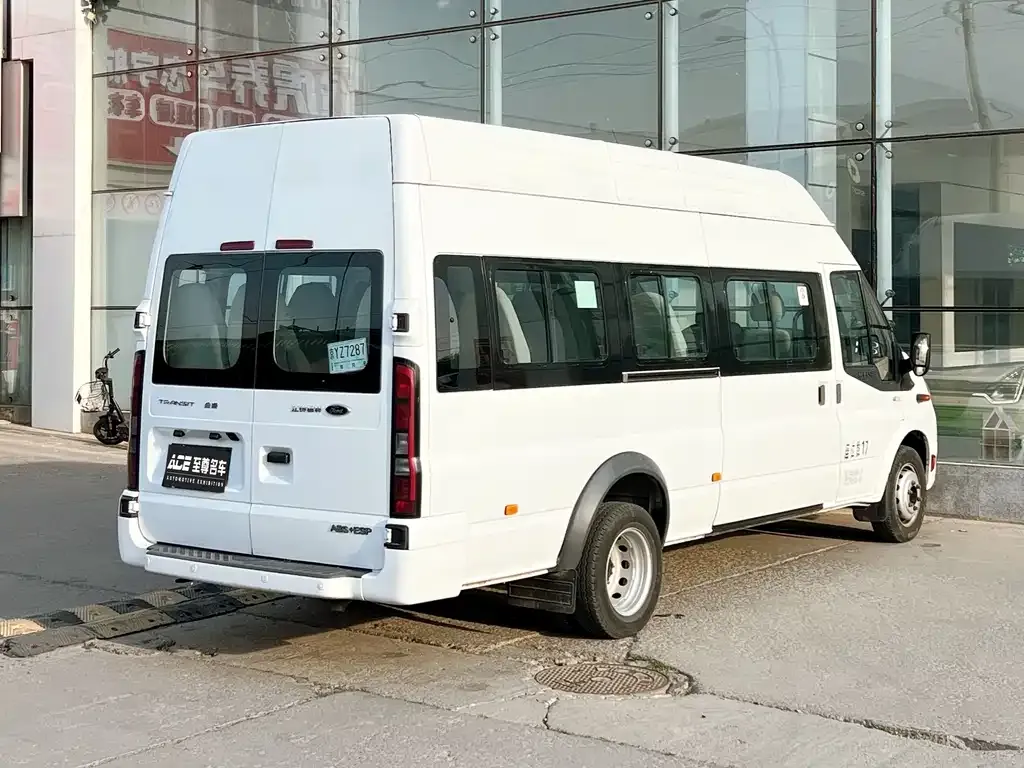 Ford Transit Custom — фото 2