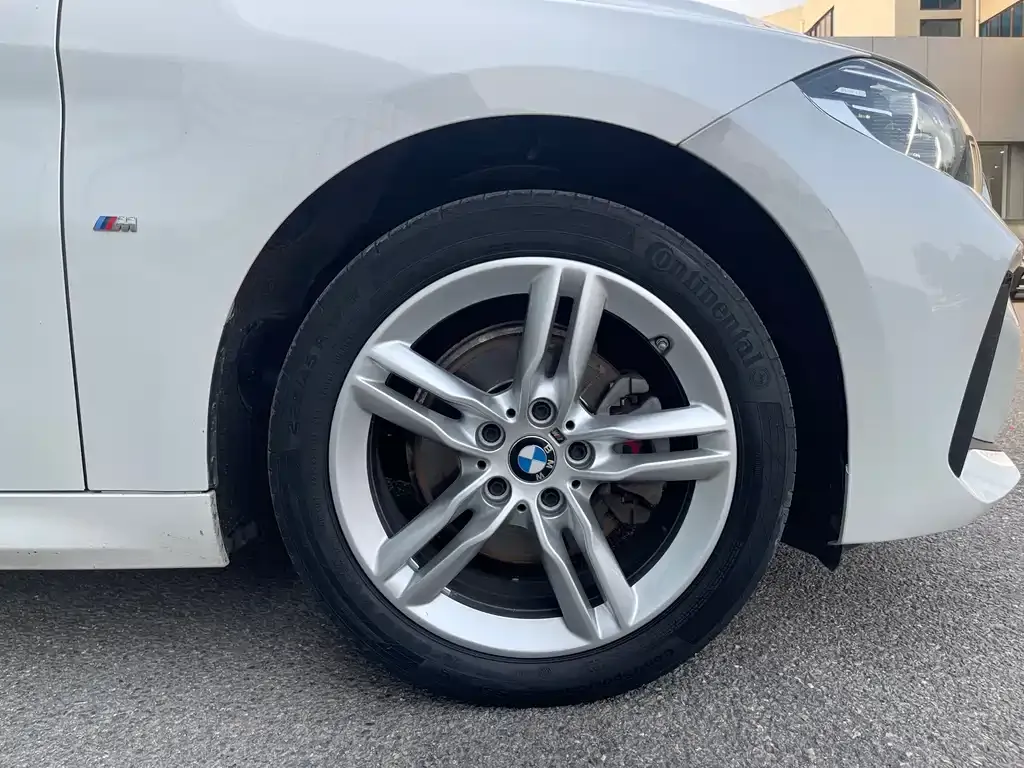 BMW 1 Series — фото 10
