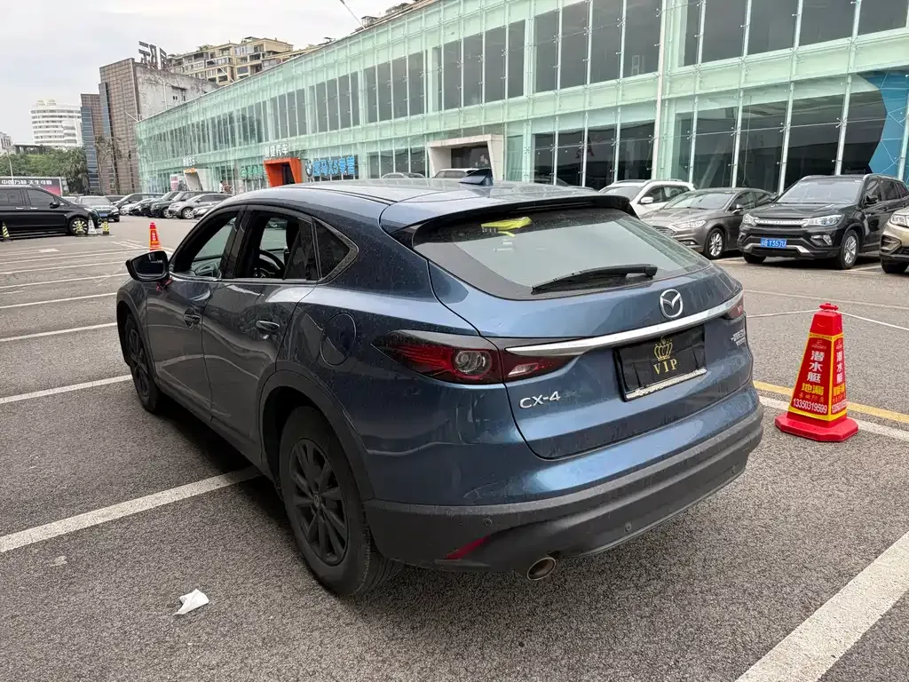 Mazda CX-4 — фото 8