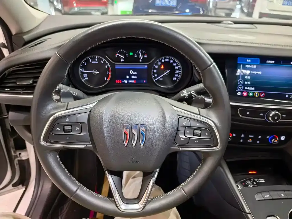 Buick Regal — фото 8