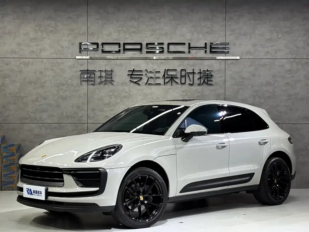 Porsche Macan — фото 1