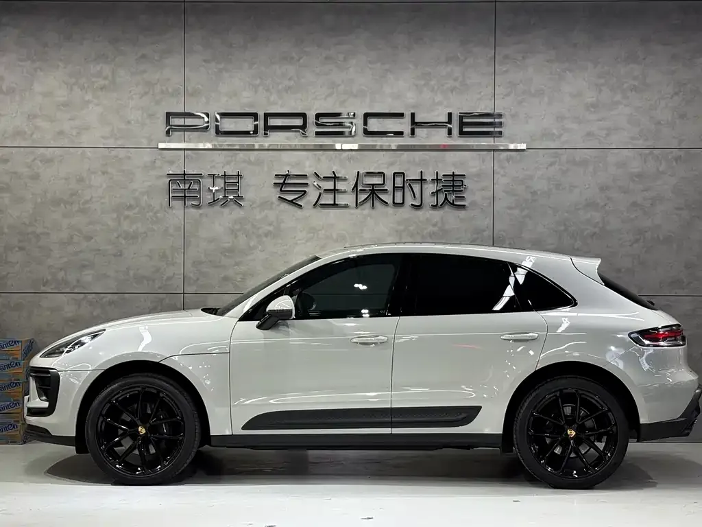 Porsche Macan — фото 7