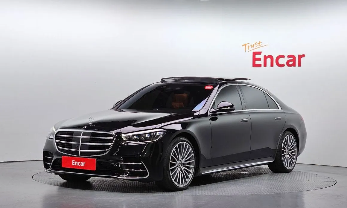Mercedes-Benz S-Class — фото 1