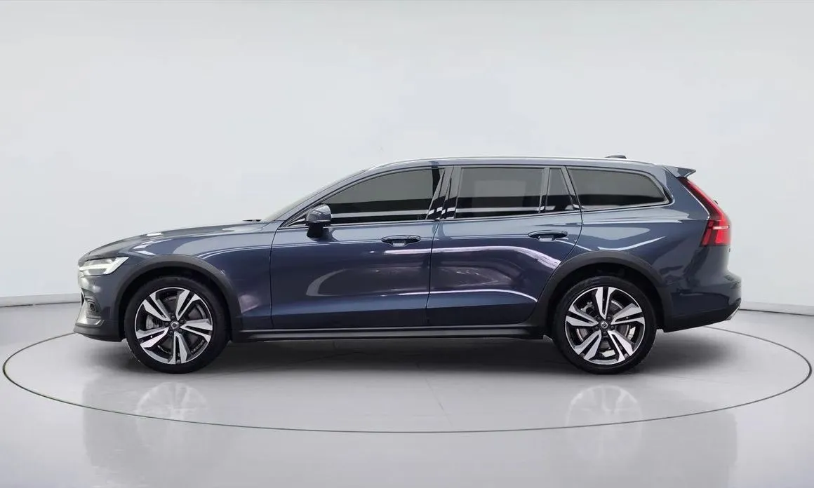 Volvo V60 — фото 3