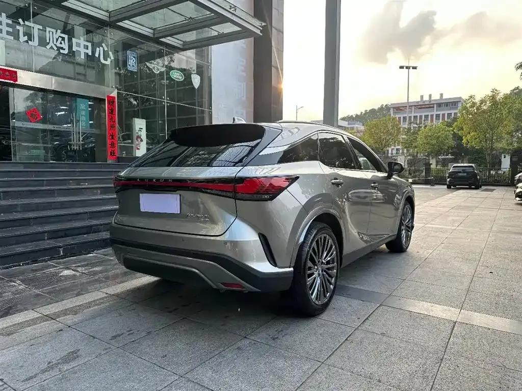 Lexus RX — фото 4
