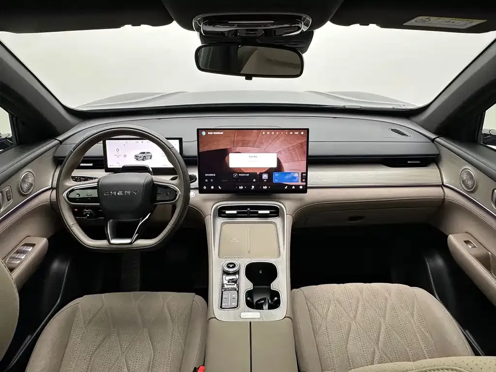 Chery Tiggo 8 PLUS — фото 9