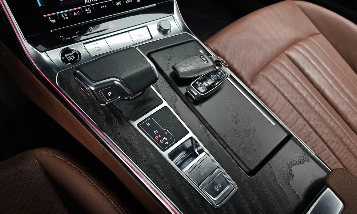 Audi A6 — фото 10