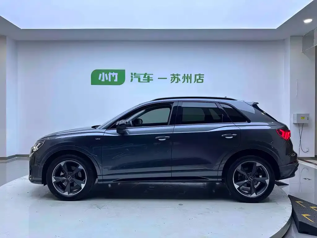 Audi Q3 — фото 2