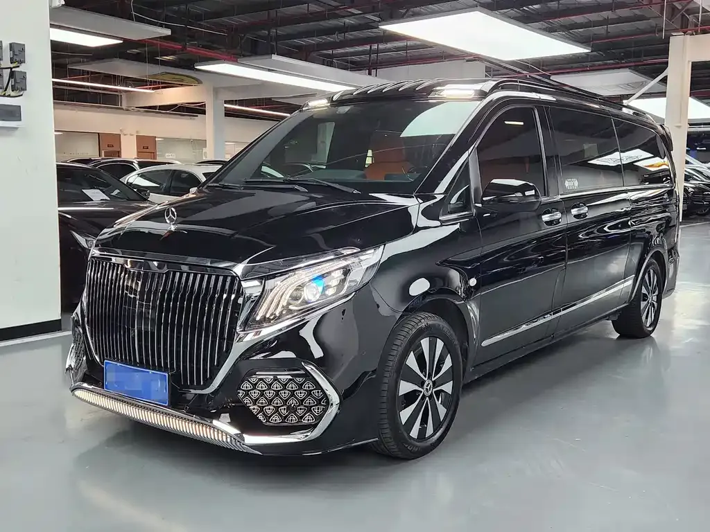 Mercedes-Benz Vito — фото 1