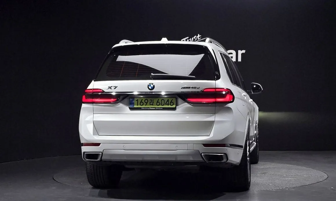 BMW X7 — фото 4