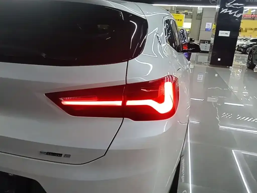 BMW X2 — фото 4