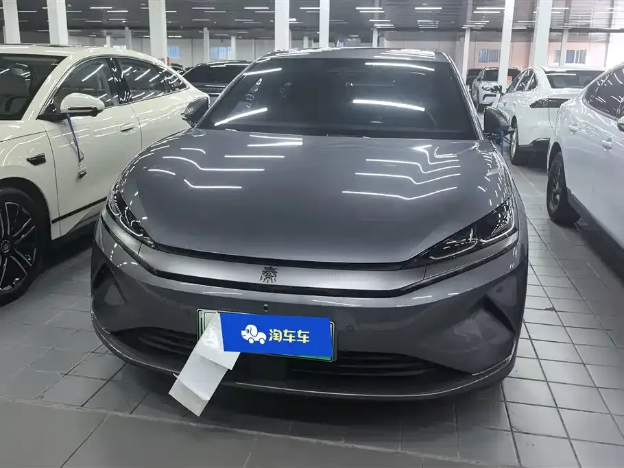 BYD Qin L — фото 8