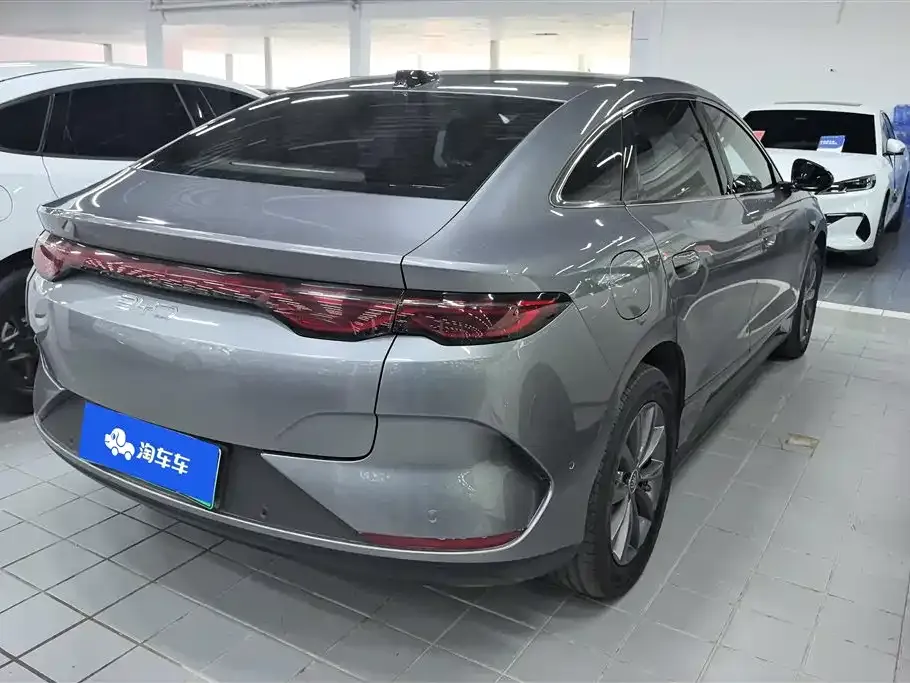 BYD Qin L — фото 9