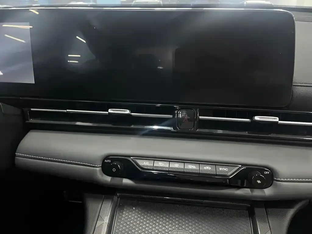GAC Motor Shadow Leopard — фото 5