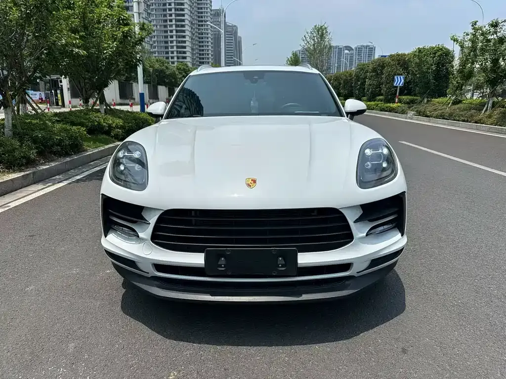 Porsche Macan — фото 3