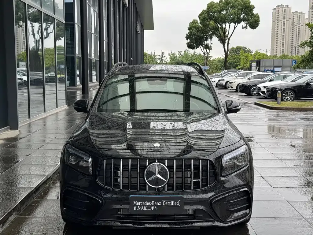 Mercedes-Benz GLB AMG — фото 4