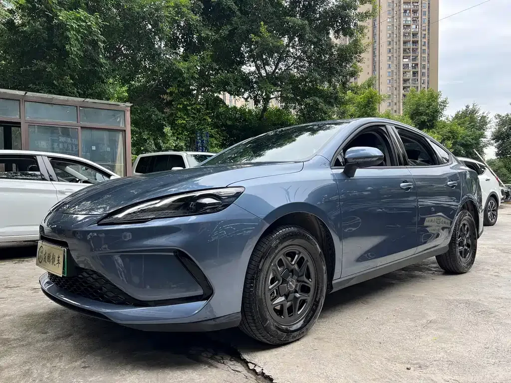 BYD Seal 05 DM-i — фото 1