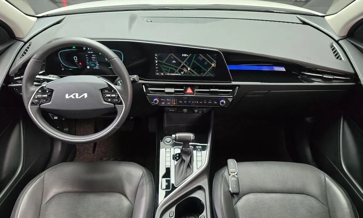Kia Niro — фото 10