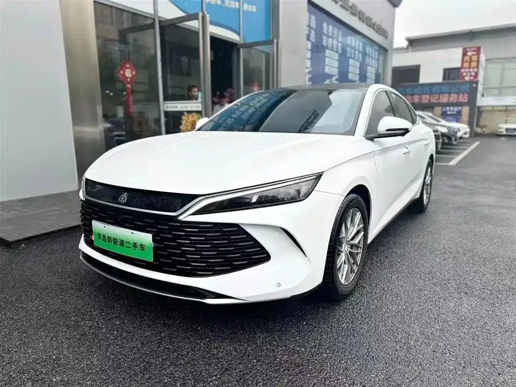 BYD Qin L — фото 1