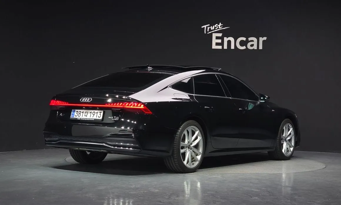 Audi A7 — фото 5