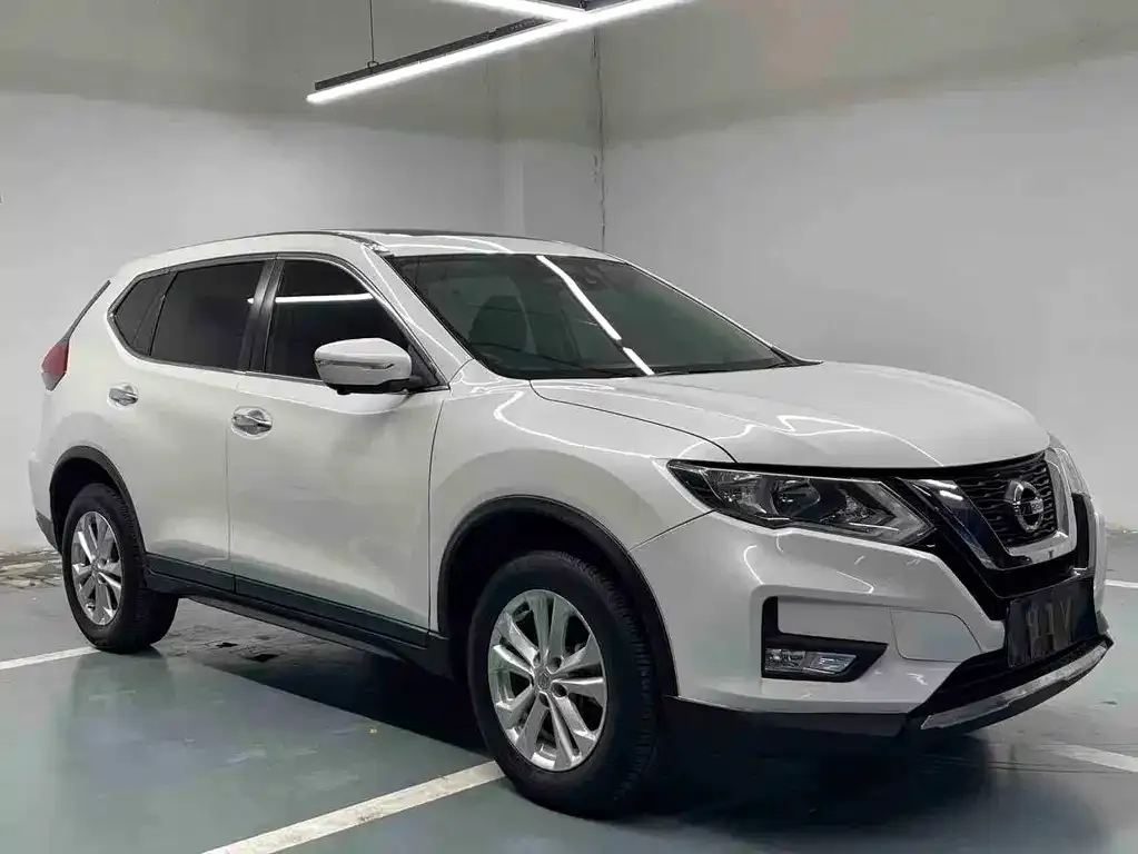Nissan X-Trail — фото 2