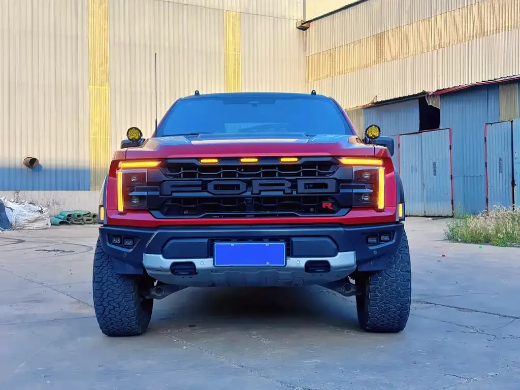 Ford F-150 Raptor — фото 6