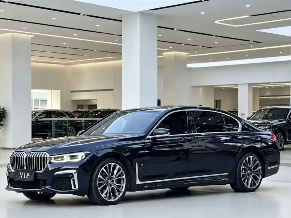 BMW 7 Series — фото 2