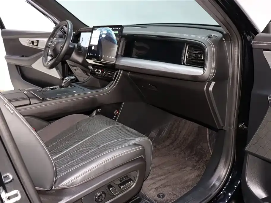 GAC Motor Trumpchi ES9 — фото 6