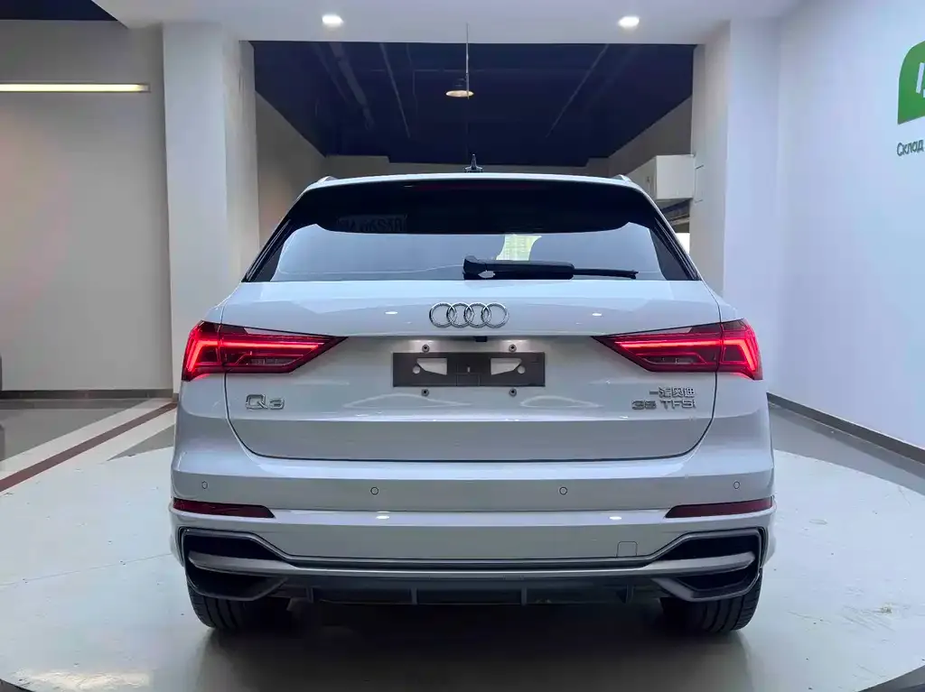 Audi Q3 — фото 5