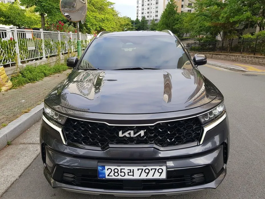 Kia Sorento — фото 1